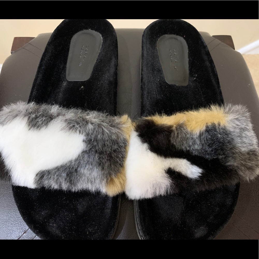 ZARA Fur Slides - Picture 2 of 6